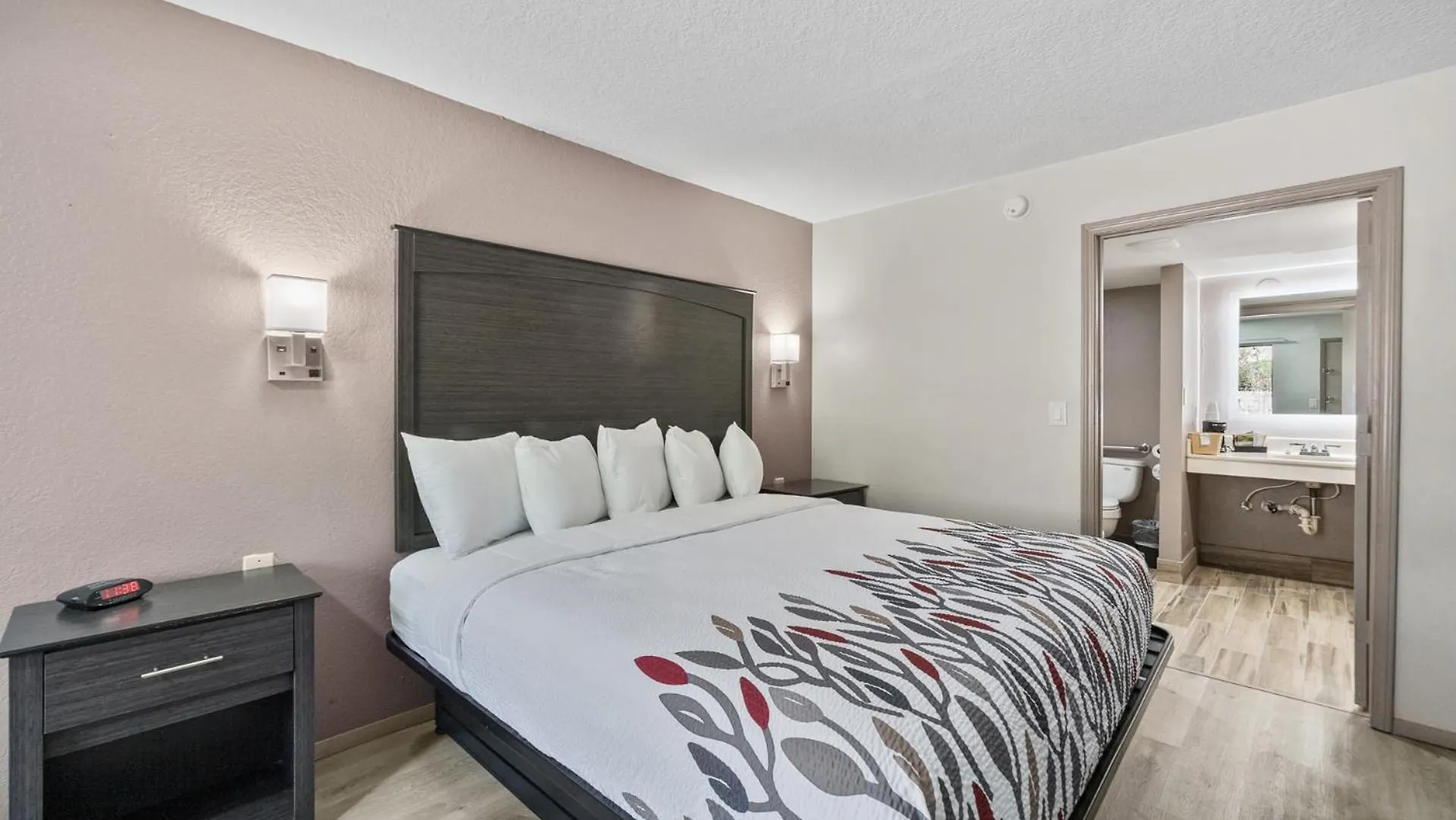 Executive Inn - Panama City Beach Upper Grand Lagoon