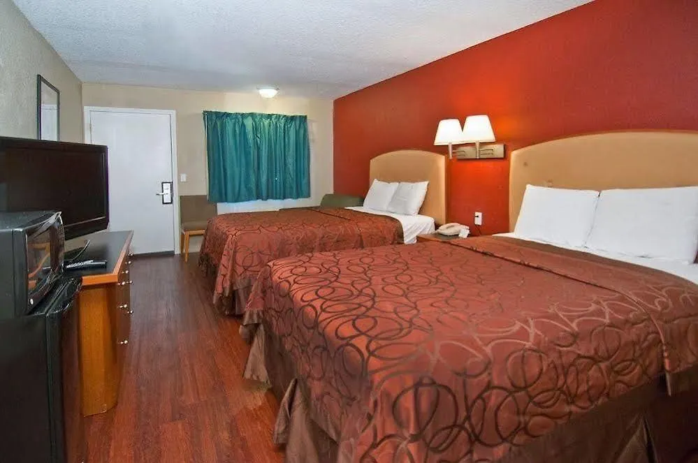 Executive Inn - Panama City Beach Upper Grand Lagoon 2*,  United States